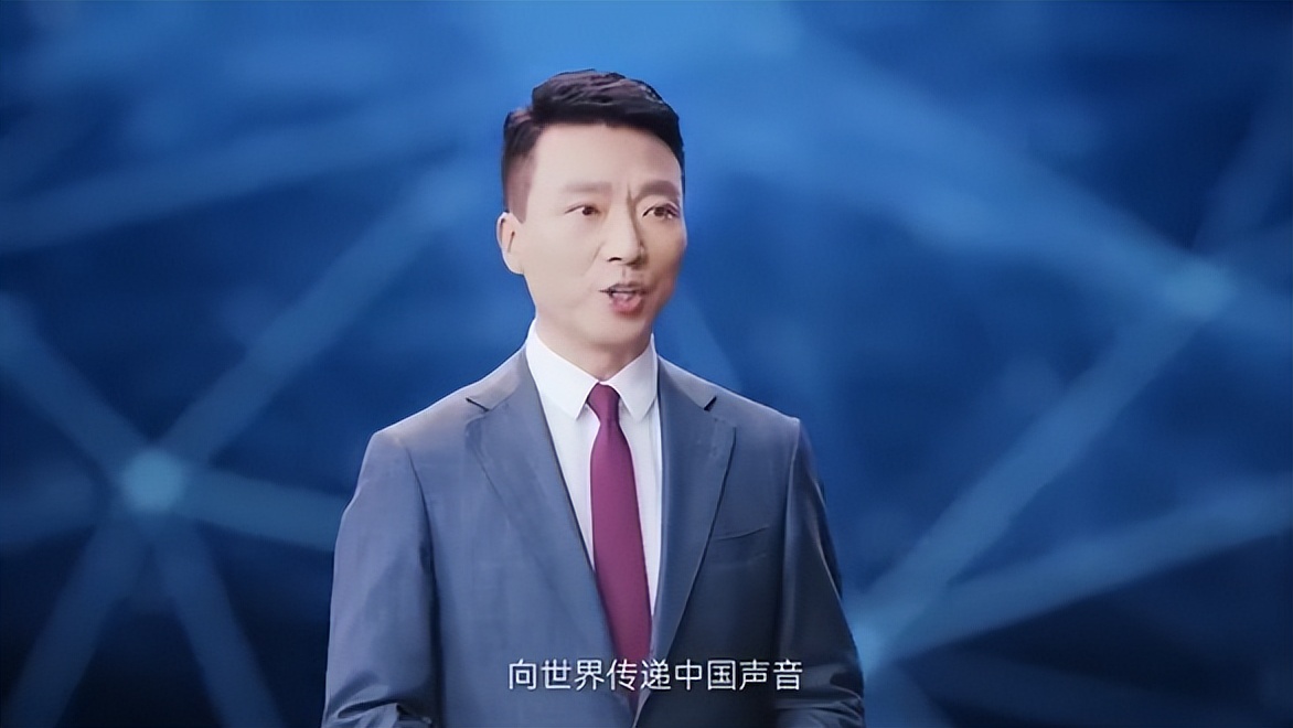 cctv:主持人大赛开启,王嘉宁尹颂以优秀选手身份升级当"评委"_中央_总