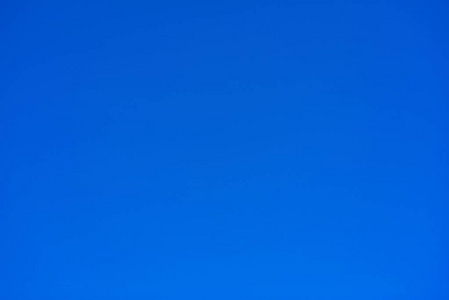 纯净自然空的和纯净的纹理的浅蓝色天空的自然背景或壁纸照片