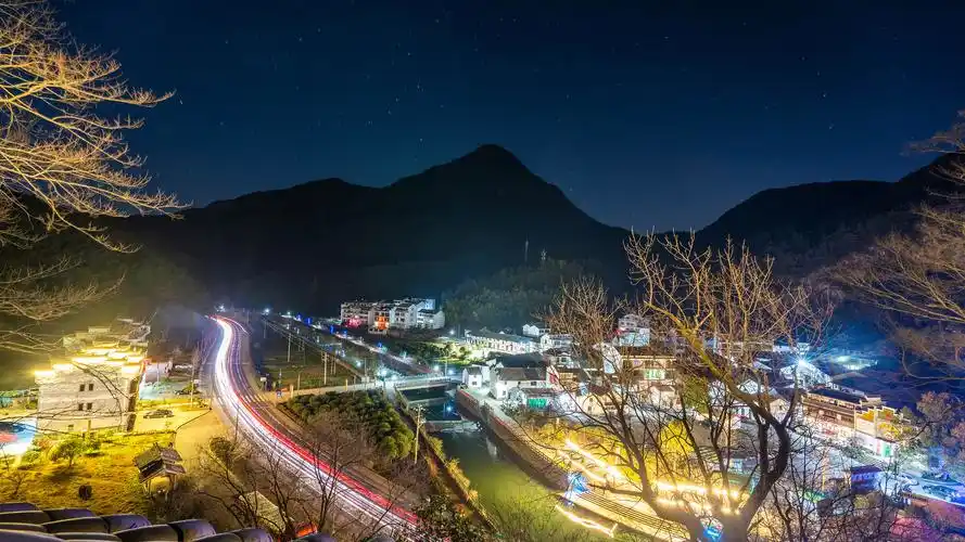浙江乡村星空夜景图
