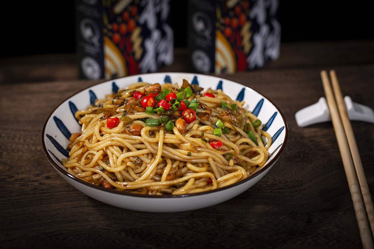 贡菜剁椒南昌拌粉(1盒装)_江西宋小固科技有限公司