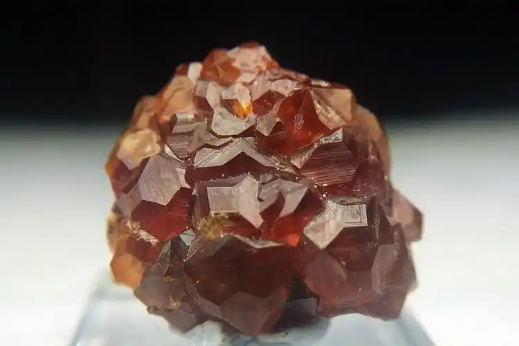 宝石矿石图片欣赏,原来这些宝石的本来样子是这样的