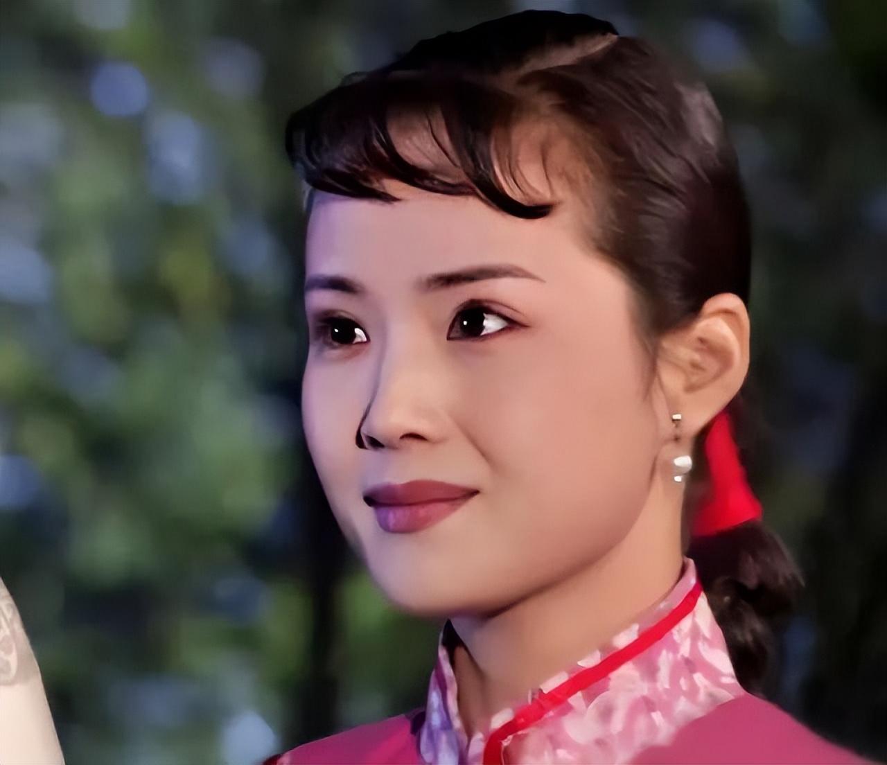 回顾茹萍一婚嫁画家二婚嫁刘之冰对继子视如己出活成人生赢家