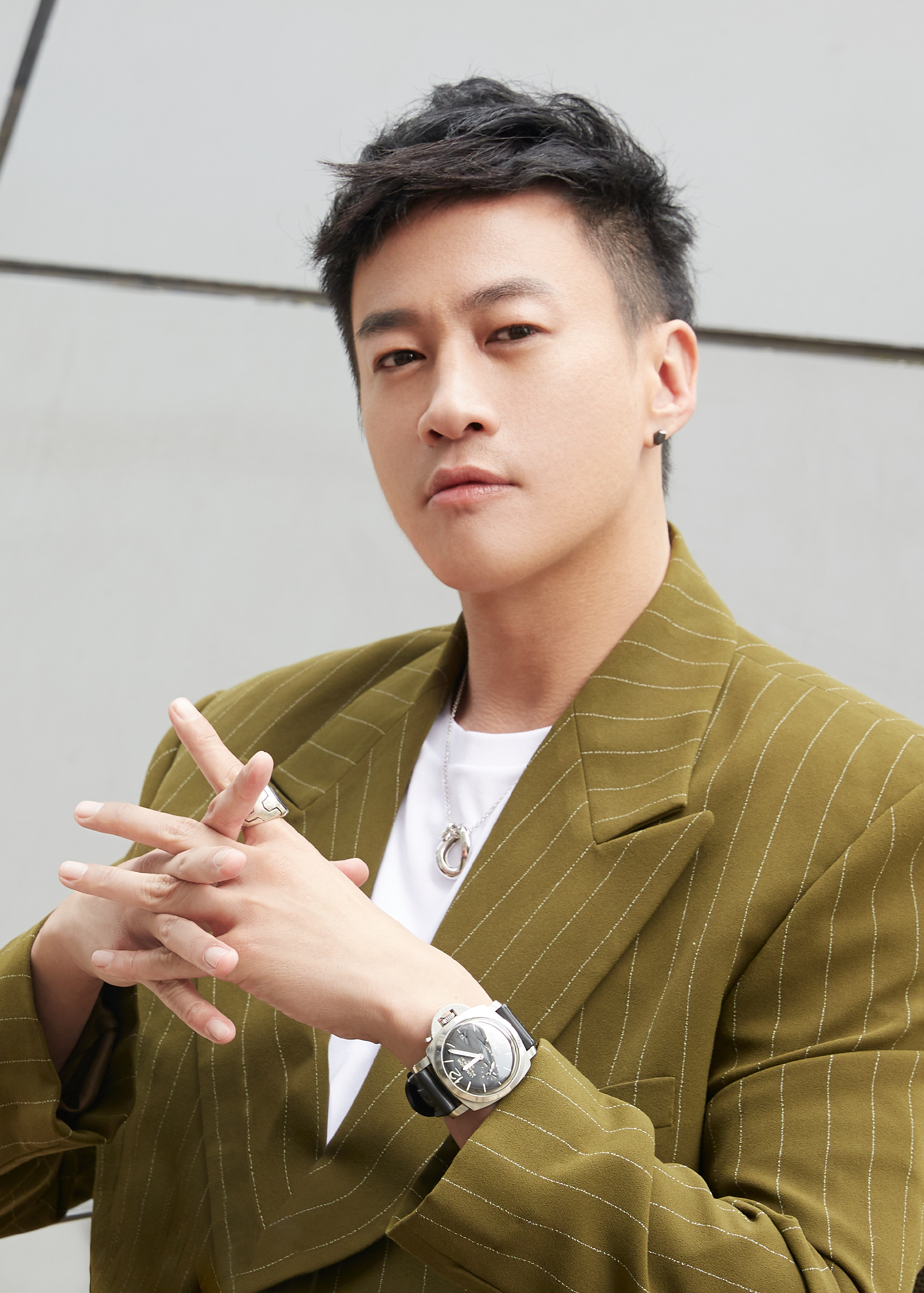 《谁在你身边》三月开拍 导演何润东:严格加强防疫措施|新冠肺炎_新浪