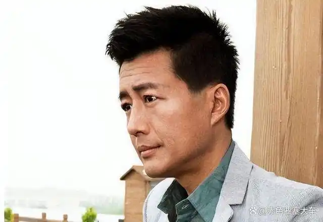 张博我没和江珊炒作姐弟恋靠女人出名会被看不起绝对不这样