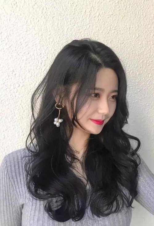 女生甜美云朵烫头发大全 出镜率极高的女生卷头发