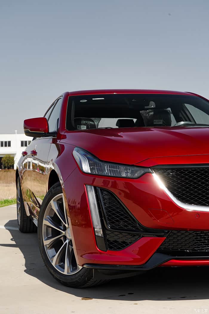 【图】红色ct5领运大片来袭!_凯迪拉克ct5论坛_汽车之家论坛