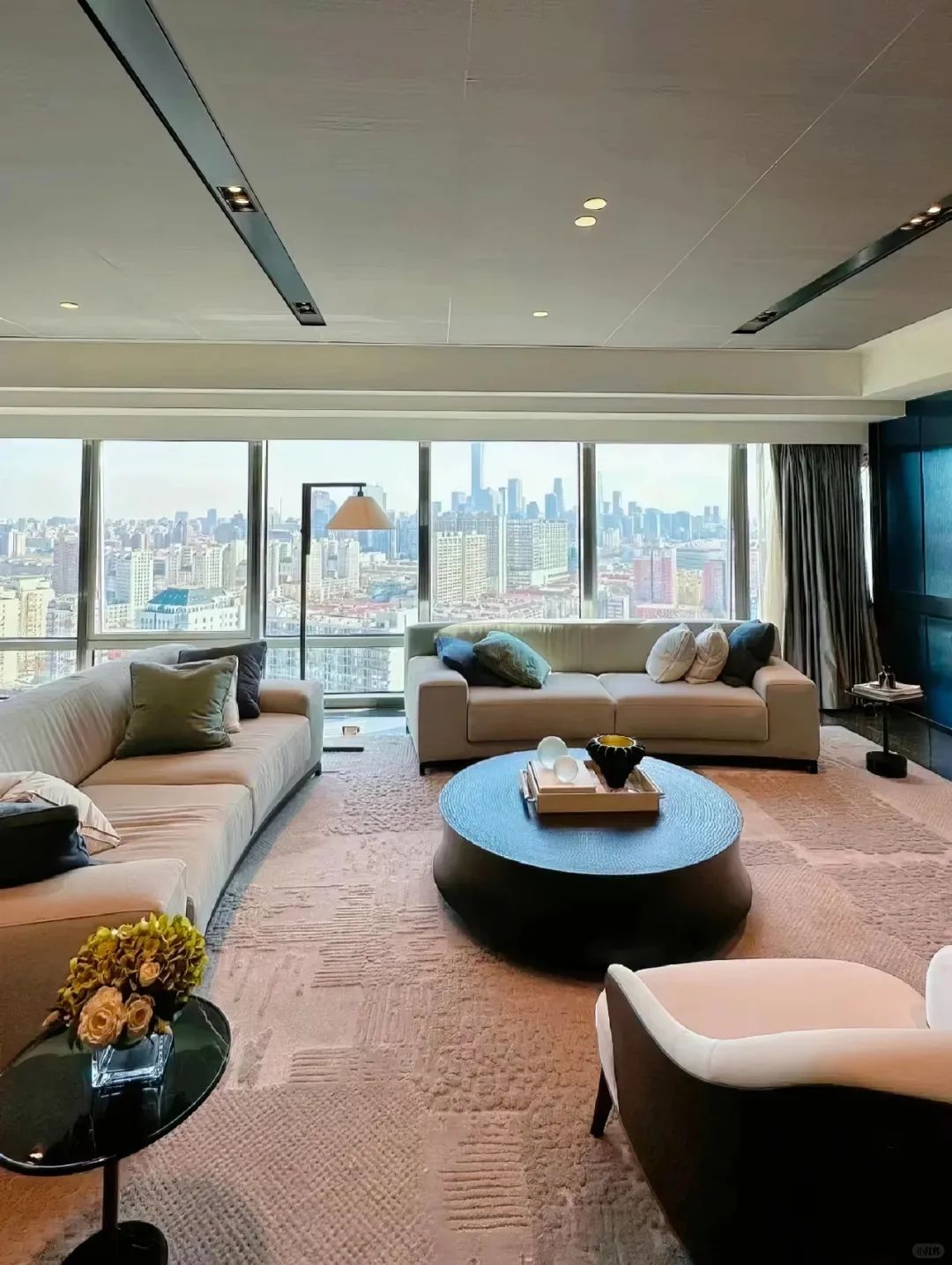 沈腾北京二环370㎡豪宅曝光,奢华装修被吐槽像酒店?