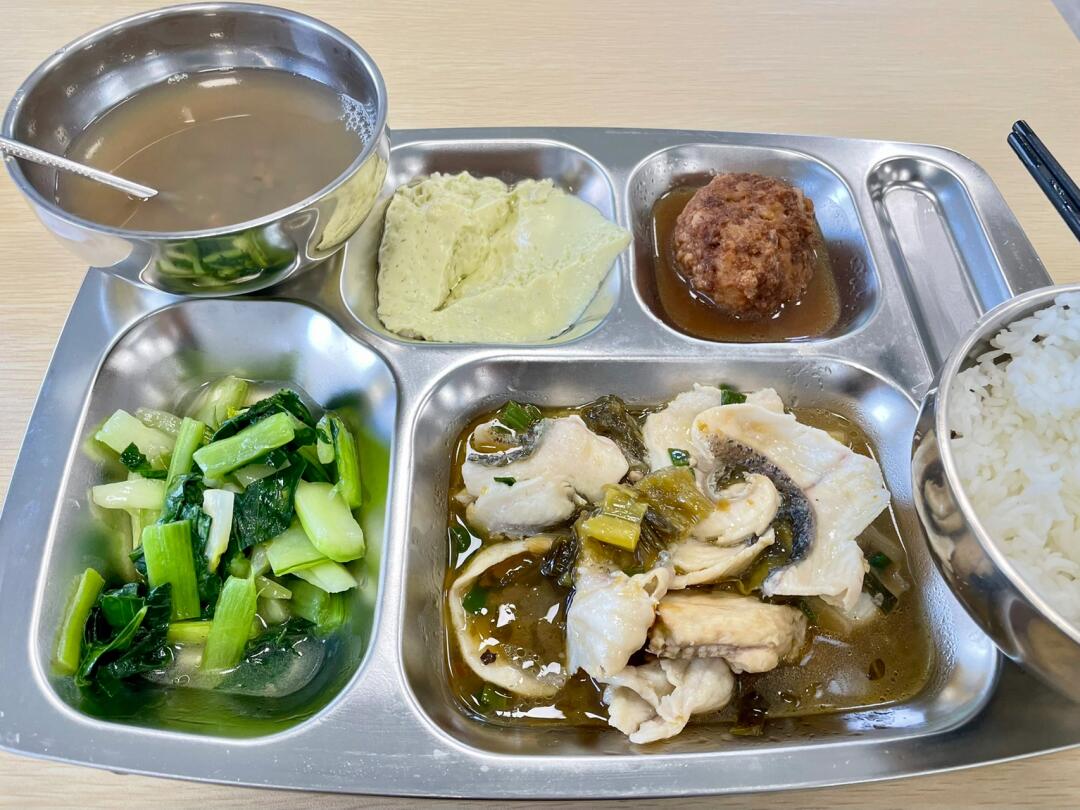 国企食堂今日份有滋有味的工作餐
