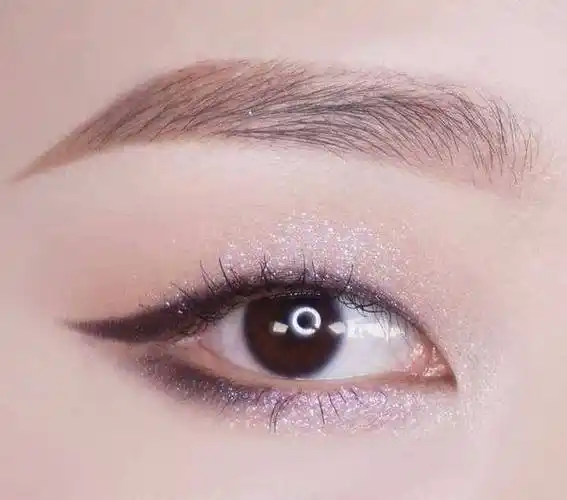 欧朵尚美妆,单眼皮怎么画眼妆,单眼皮画眼影画到什么位置?