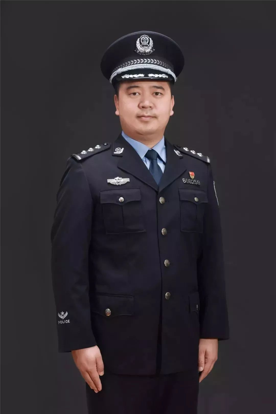 大田这2人被授予第四届我最喜爱的人民警察荣誉称号是认识的吗