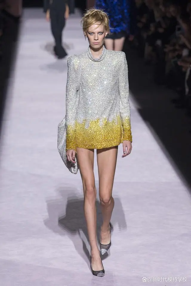 模特走秀优雅的艺术表现