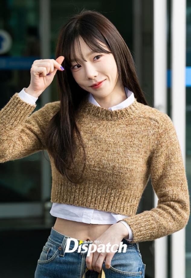 韩国的美女很多,金泰妍最近的照片都没怎么 p过,她的真实情况一目了然