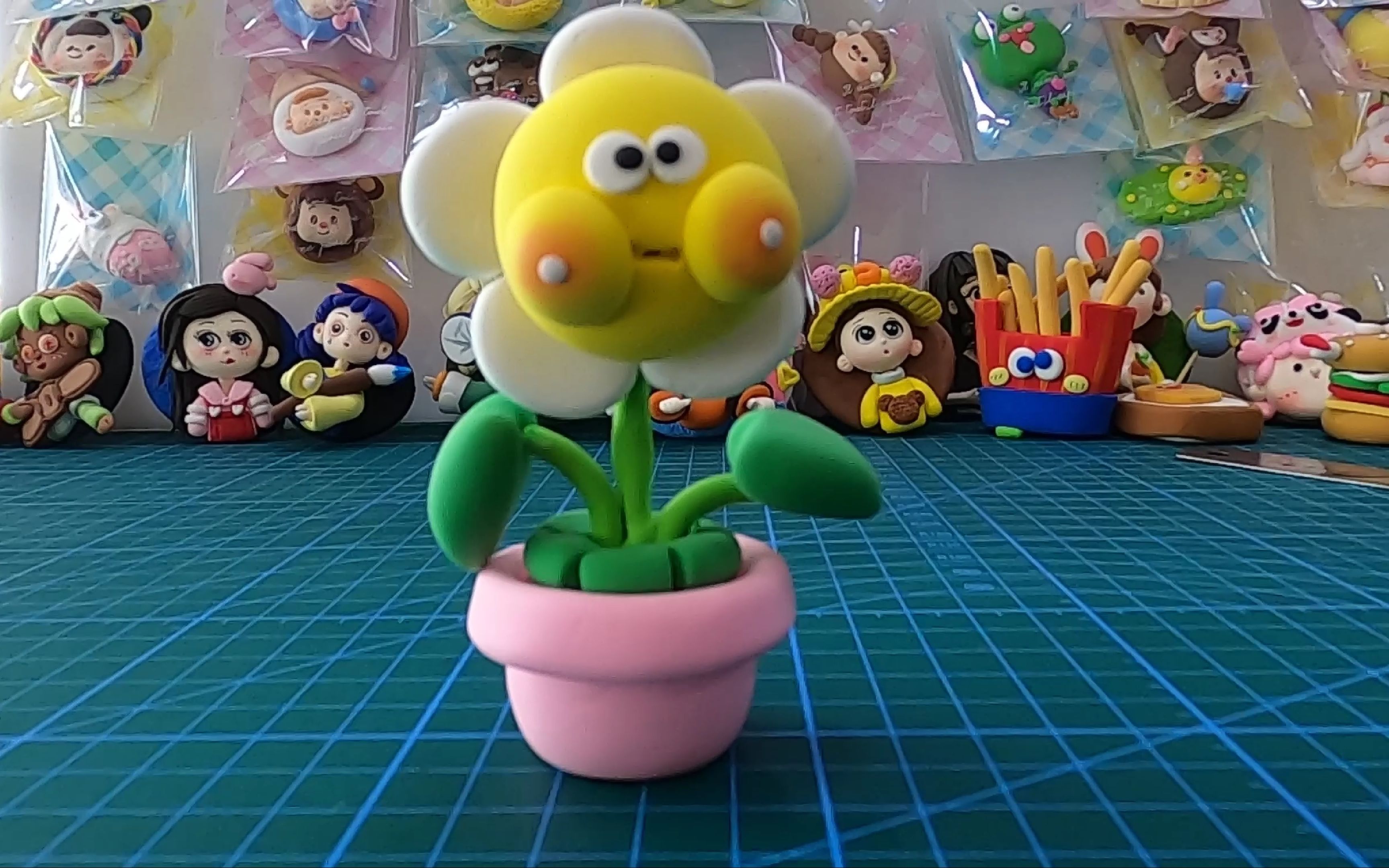 超轻粘土手工今天教大家用超轻粘土做一个简单好看的向日葵