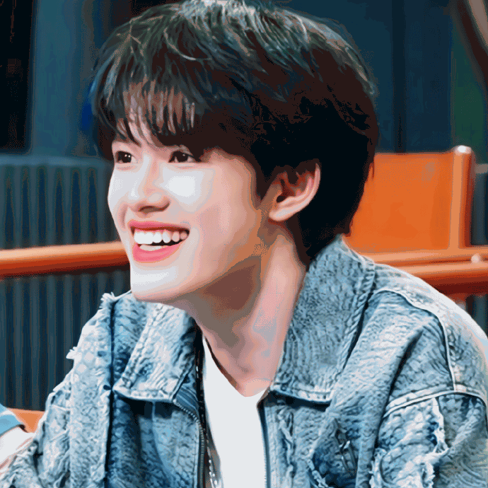 尚雯婕说张极的笑容特别有感染力##张极第一个获得金钥匙