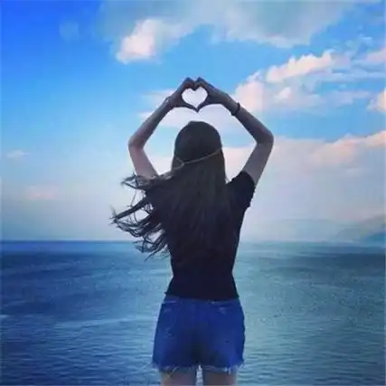 微信朋友圈背景图片唯美伤感女生背影大全 像野猫一直在流浪_28下载