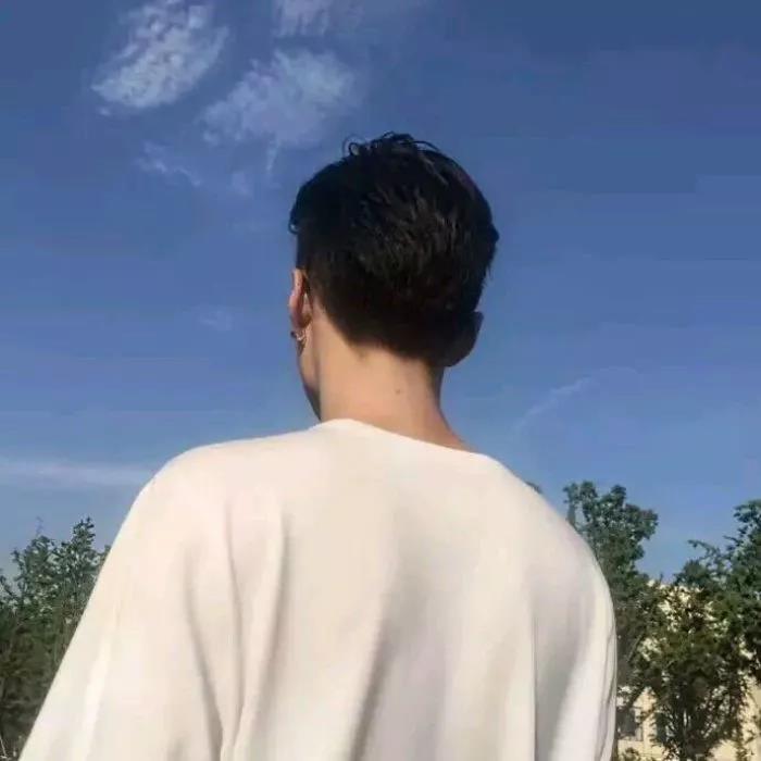 男生想跟你"往后余生"一辈子的3个表现,你就是他的"真爱"