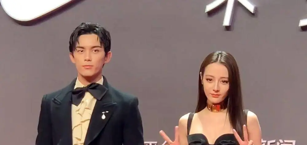 原创迪丽热巴一身黑裙惊艳全网精修图和生图无差别吴磊像一个王子