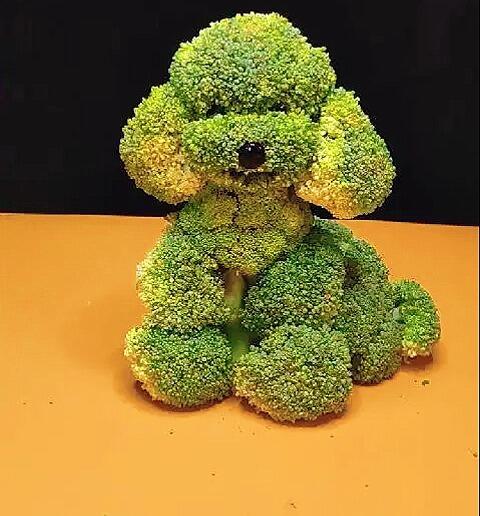 分享一组蔬菜雕刻小的动物可爱