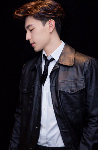 邓伦面相适合配哪种面相女孩,孙俪面相惊人