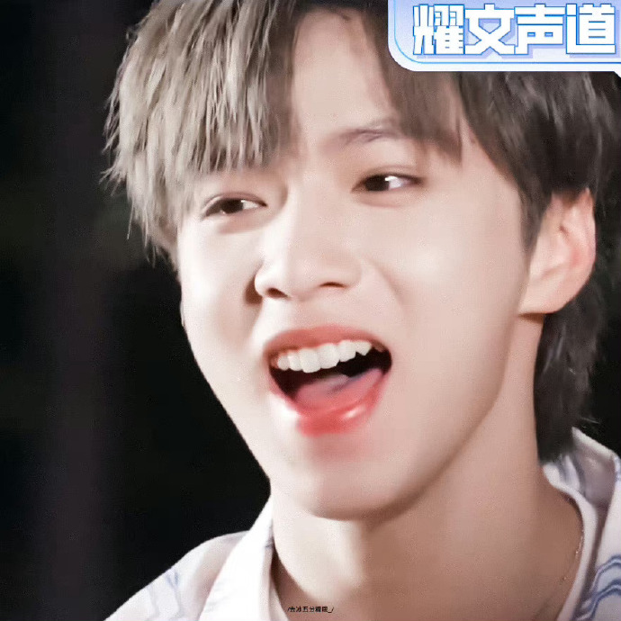 你滴牙#刘耀文电影第二十条#@时代少年团-刘耀文