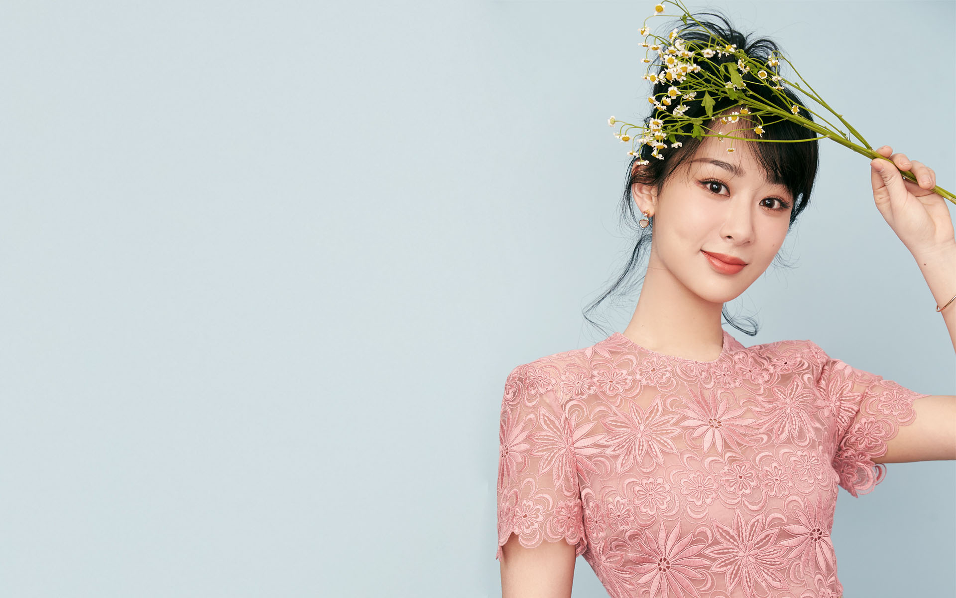 杨紫文静甜美写真图片桌面壁纸