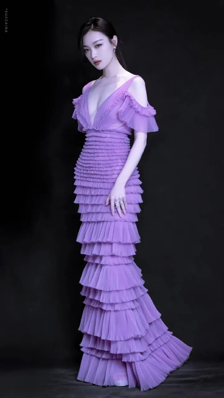 清点女明星穿过的那些紫色礼服