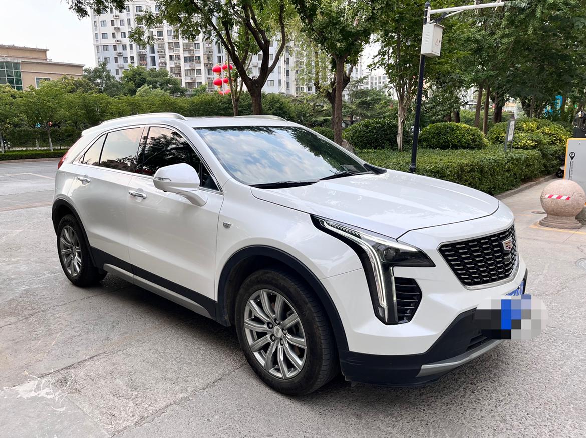 女生一手xt4两驱领先_凯迪拉克xt4车友圈_懂车帝