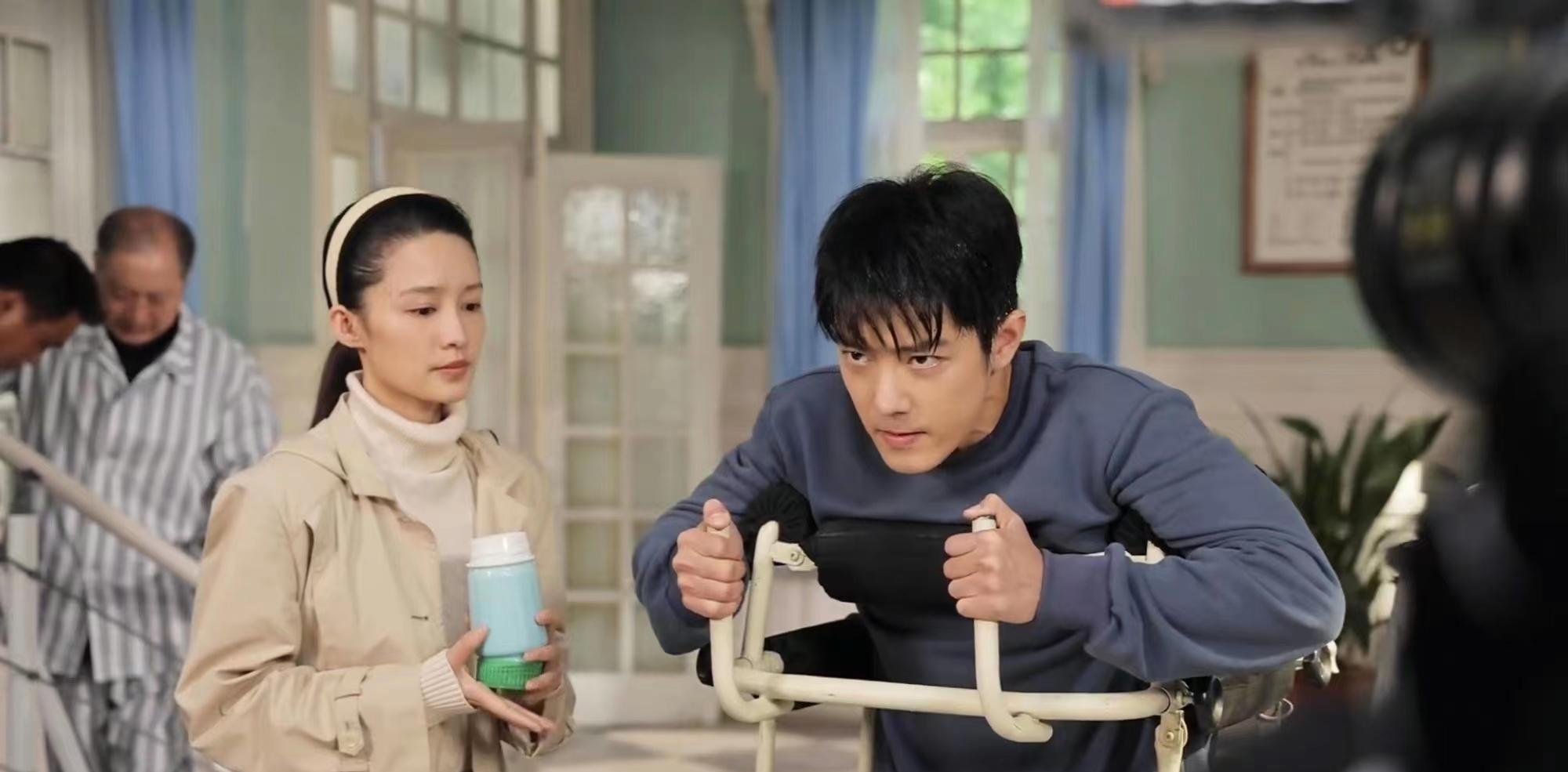 同样演李沁"暗恋"的男人,肖战,陈晓放在一起比较,差别出来了_肖春生