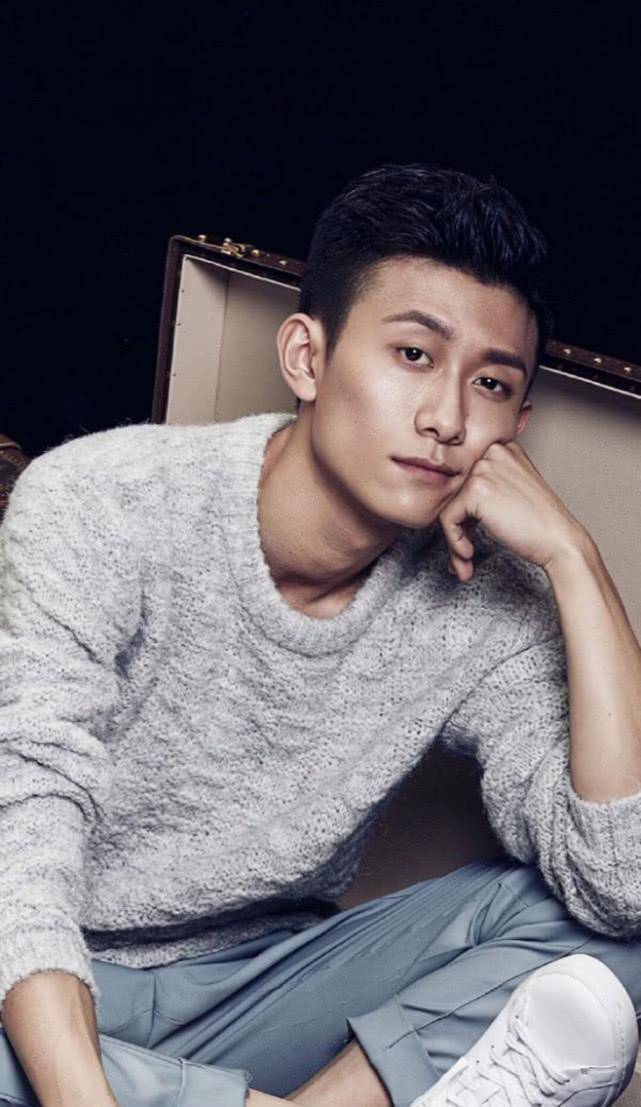 张一山对于演员素养的看法,听了之后让人不由点赞!_明星_职业_要求