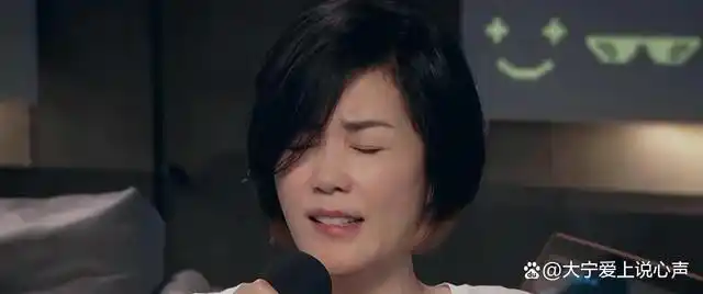 51岁王菲出镜k歌如少女马云第2次与她对唱追星5年好辛苦