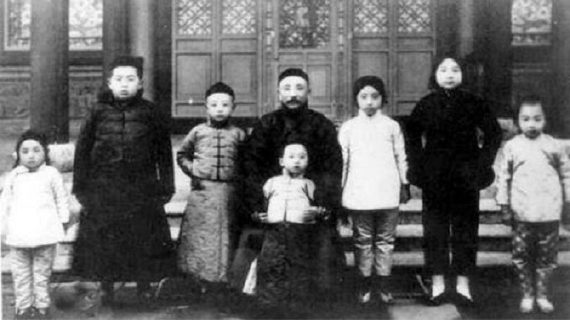 汤二虎怎么死的