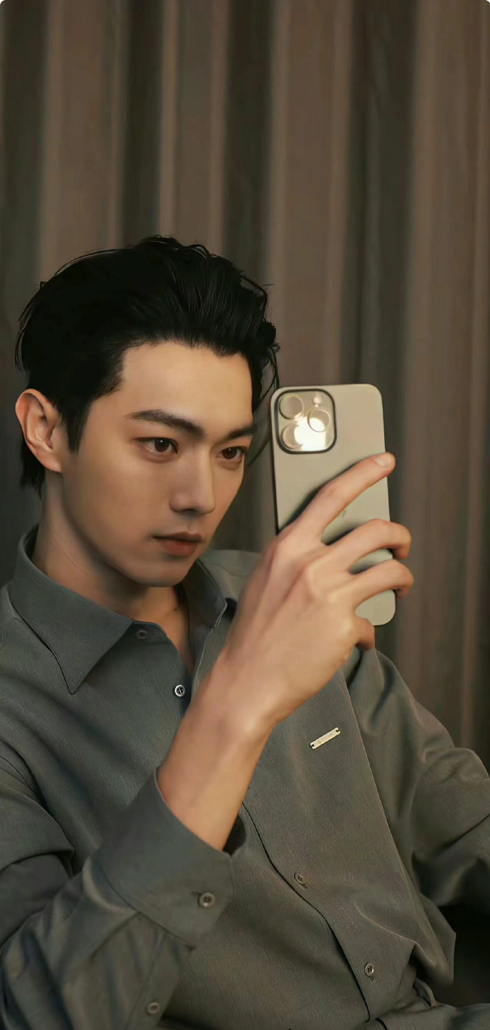 壁纸超话明星壁纸第325期|许凯