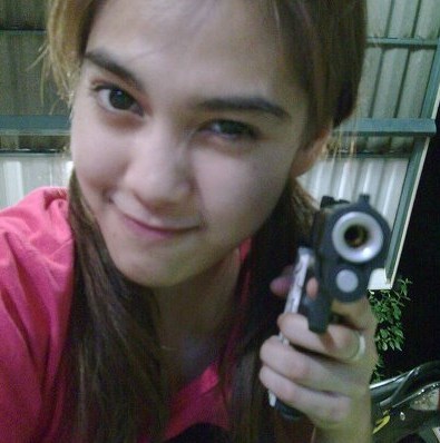 泰国歌手punch的照片