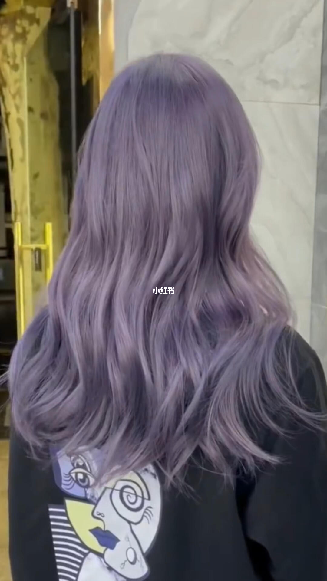 显白发色紫灰色