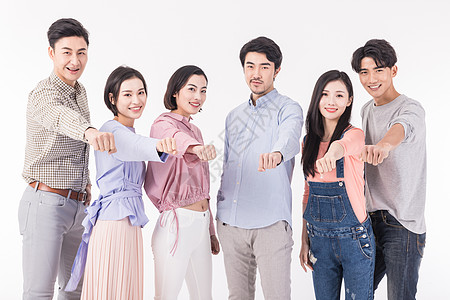 青年聚会众人击拳图片素材
