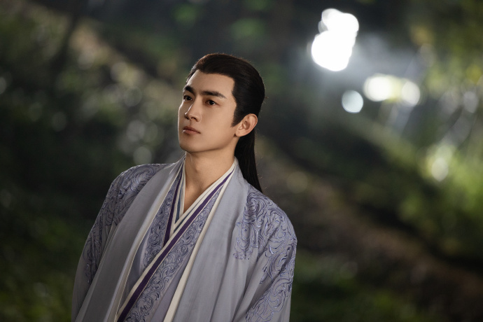 林更新行止##林更新 与凤行