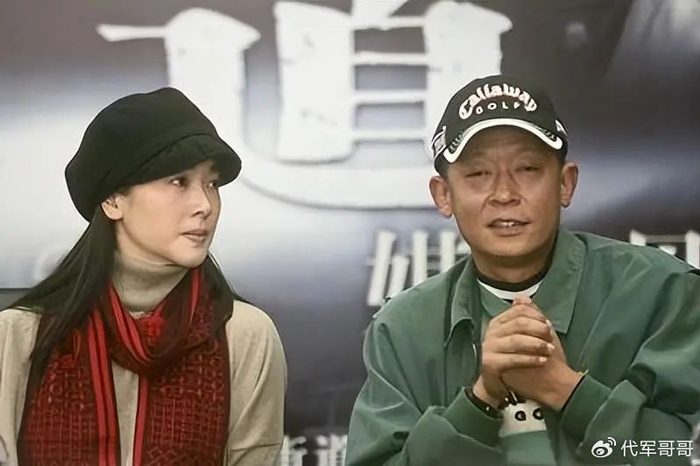 出道以来绯闻不断,如今46岁仍靠身材吸睛|左小青|陈道明|王志文_新浪