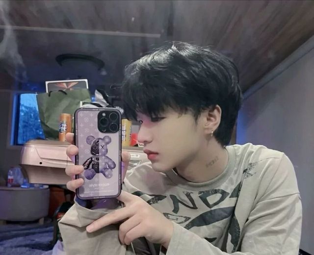 神秘的贺某人爱你无悔