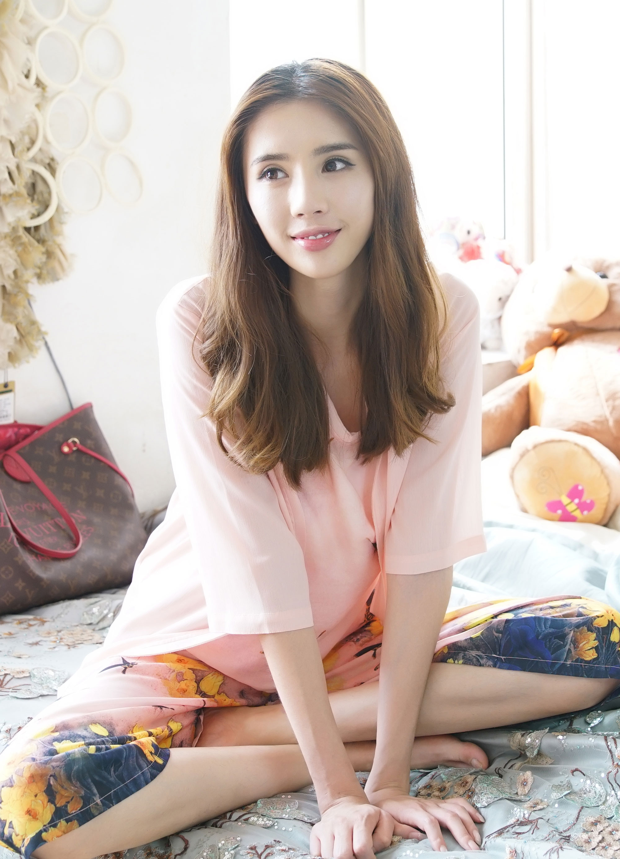 李乔丹-图集-艺人-光线易视