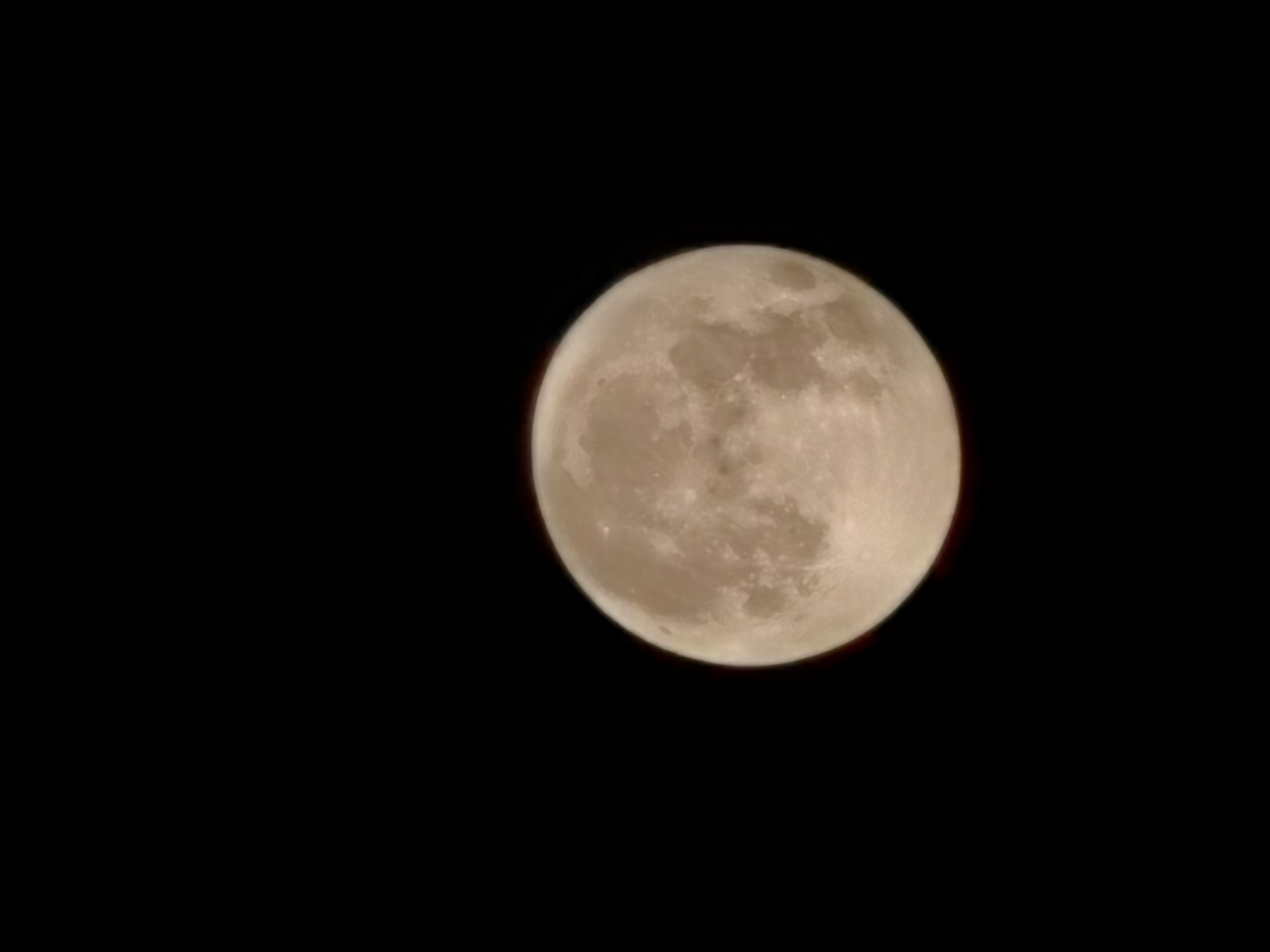 165版本月亮实拍图