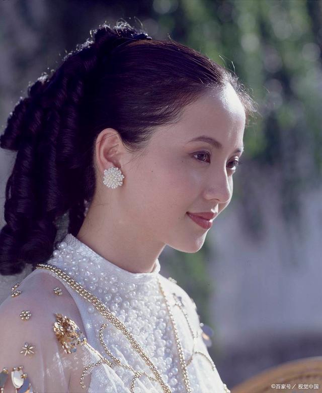 陶慧敏的名字或许早已被许多人遗忘,但当我们回顾起她的年轻时代,你会