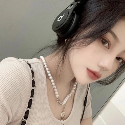 2021最火女生头像霸气再遇见记得给我买束花