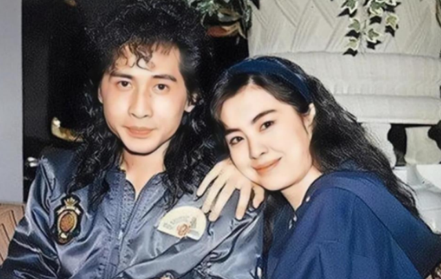 "痴情"的齐秦:与王祖贤相恋10多年,为何转身娶小24岁富家女?
