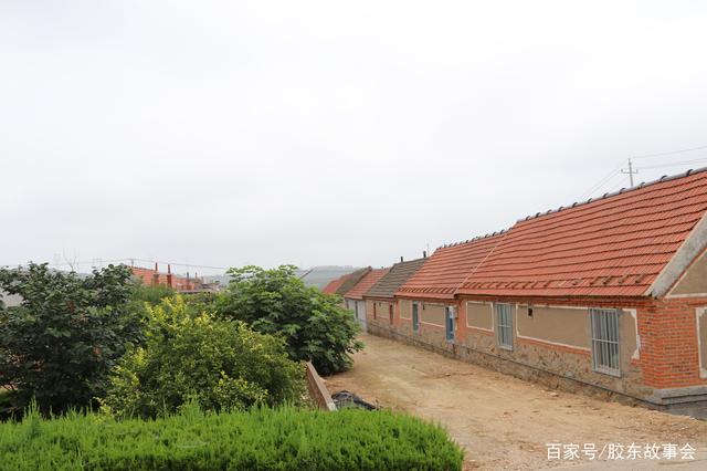 组图:文登高村镇一个村庄的实景,名字叫做"望海初家"