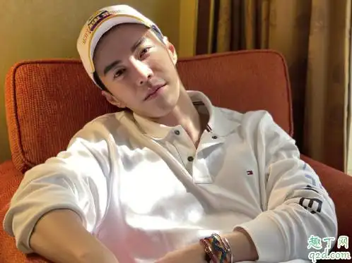 王冠逸 饰 叶非墨王冠逸华语影视男演员,流行乐歌手,主持人,因出演