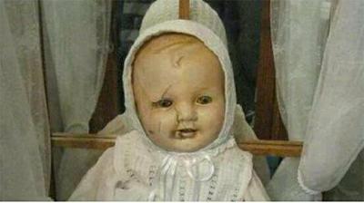 人类史上那些让人不敢再看第二眼的恐怖洋娃娃