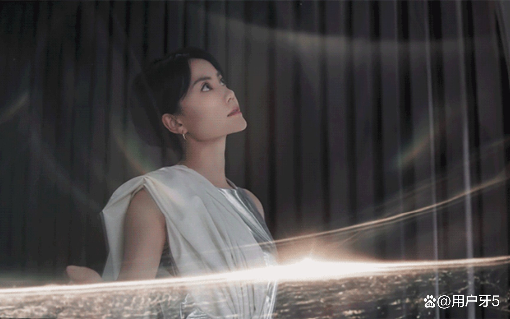 王菲华语乐坛传奇音乐之旅绽放无尽魅力与深情