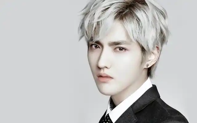 吴亦凡狱中仍成焦点,网友:这是"顶流"的待遇?