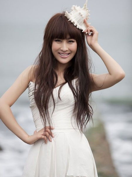 马苏个人资料家庭背景,她的成名路很坎坷吗?