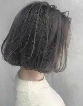 2022冷色系短发发色图片冷色系短发让女生更慵懒女人味